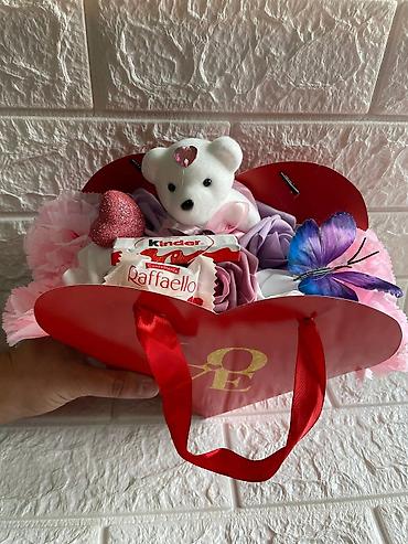 Praznična dekoracija: 🌸🌷 cvetni box setovi 🌷🌸 tražiš savršen poklon koji ostavlja bez daha? — 4