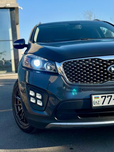 Kia: Kia Sorento SUV – qara rəng, şəhər və uzun məsafələr üçün güclü və — 5
