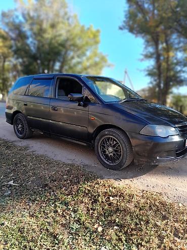обшивка машина: Honda Odyssey: 2001 г., 2.3 л, Автомат, Бензин, Минивэн — 3