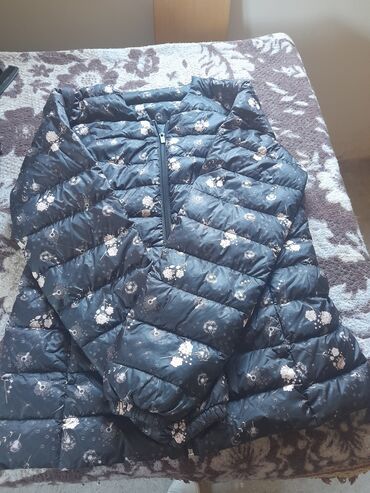 cene koznih jakni u istanbulu: Tanja jaknica nikad obucena nova. Velicina S/M. cena 1500din