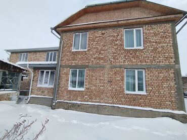 продаю дом в рассрочку в караколе: Продаю дом в Караколе. Иссык- Кол область город Каракол