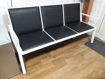 Другая мебель: Кресла для актовых залов 3-х и 4-х секционные. Кресла в наличии и на — 4