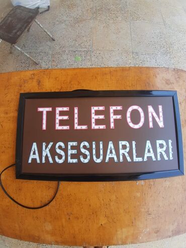 bərbər reklamı: Telefon aksesuarları