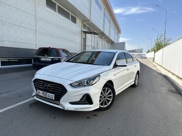 hyundai z1000: Hyundai Sonata: 2017 г., 2 л, Автомат, Газ, Седан