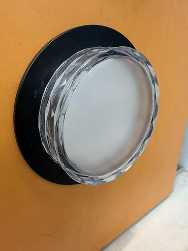smart light: Настенное светодиодное бра - Круглый корпус с черной базой и — 1