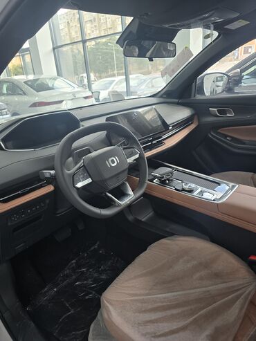 LIFAN: Avtomobil: Livan Q07 (elektrik krossover/SUV) Xüsusiyyətlər: - Geniş — 14