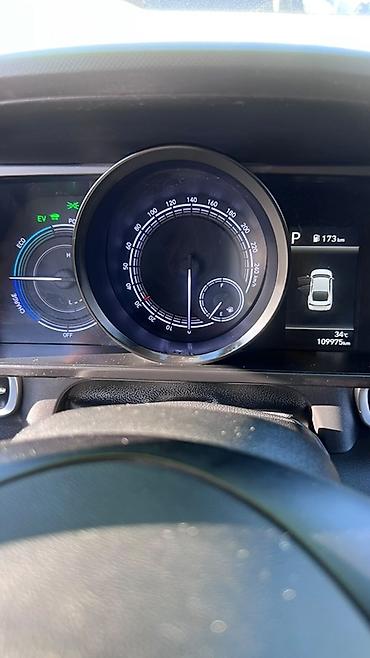new beetle: Hyundai Avante: 2022 г., 1.6 л, Робот, Гибрид, Седан — 7