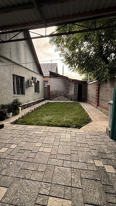 Продажа коттеджей и домов: СРОЧНО!!! ПРОДАЕТСЯ ДОМ. - Общий участок по документам 3.3 соток - — 2