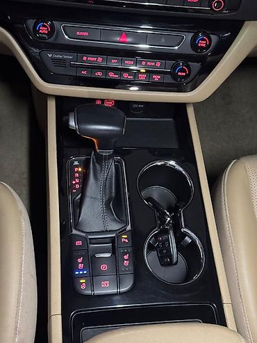 Kia: Kia Carnival: 2020 г., 2.2 л, Автомат, Дизель, Минивэн — 8