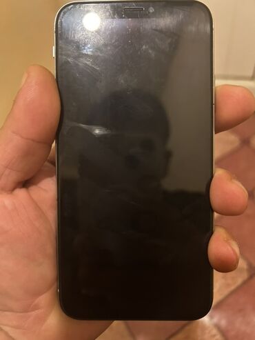 Apple iPhone: IPhone X, Qara, Face ID — 3