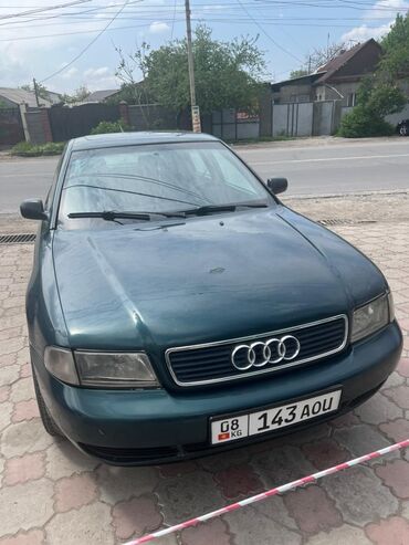 урулган машина: Audi A4: 1995 г., 1.8 л, Механика, Бензин, Седан