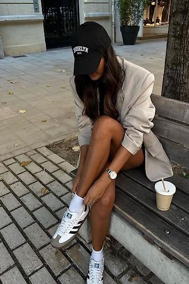 Кроссовки и спортивная обувь: В наличии оригинальные кроссовки Adidas Samba (Оригинал). В наличии 8 — 21