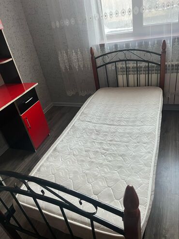 karaca əhmədli: Çarpayı 2 eded biri 50azn.
Ehmedli.
Zəhra🌷3813d