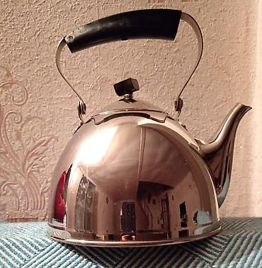 Sovet istehsalı melxior çaynik (mis + nikel + sink). Klassik, parlaq lalafo.az -da Sovet istehsalı melxior çaynik (mis + nikel + sink). Klassik, parlaq