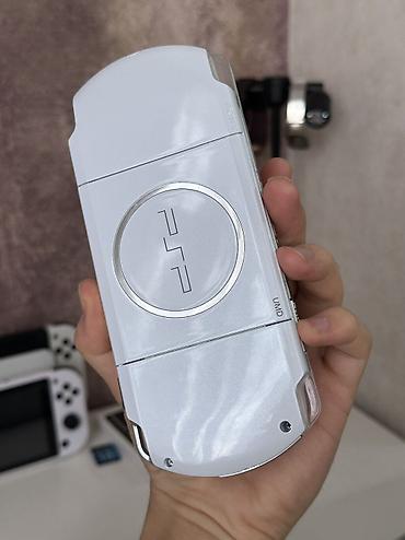 баа: Sony PSP 3000, в идеальном состоянии, с флешкой на 32гб с множество — 2