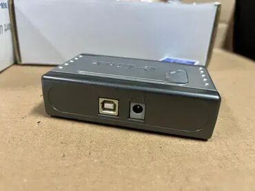 Druga oprema za računare i laptopove: *** AKCIJA *** #2702 USB HUB D-Link Model: DUB-H7 Portovi: 7× USB 2.0 — 5