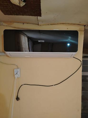 Kondisionerlər: Riffel split tipli divara montaj olunan kondisioner (heat-pump) — 1