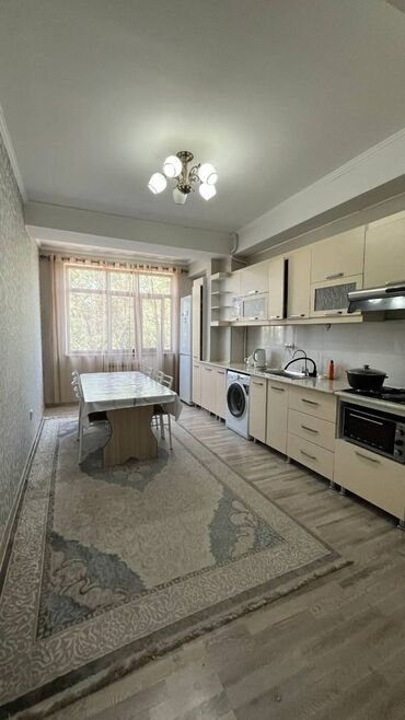 дом для бизнес: 2 комнаты, 72 м², Элитка, 2 этаж, Евроремонт