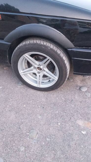 Volkswagen: Volkswagen Passat: 1992 г., 2 л, Механика, Бензин, Универсал — 7