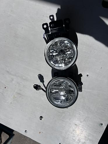 ktopi led: Пара круглых противотуманных фар для автомобиля. Характеристики: - — 4
