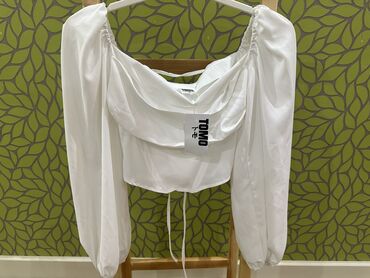 Блузки: Блузка, Крестьянка, Однотонный, Удлиненная модель