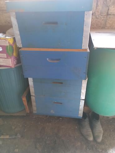 çardaq quşun yuvası: Arıçılıq üçün taxta pətəklər və üst korpuslar - Material: qalın — 2