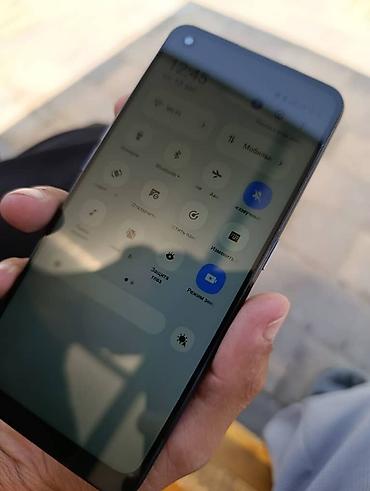 холодильник серый: Oppo Reno, Б/у, 256 ГБ, цвет - Фиолетовый, 2 SIM — 1