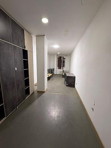 Бөлмөлөрдү ижарага берүү: 32 м², Жарым -жартылай эмереги бар — 9