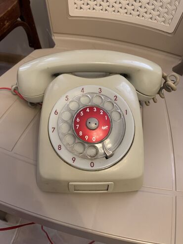 yeni telfonlar: Stasionar telefon Simli, İşlənmiş, Ünvandan götürmə