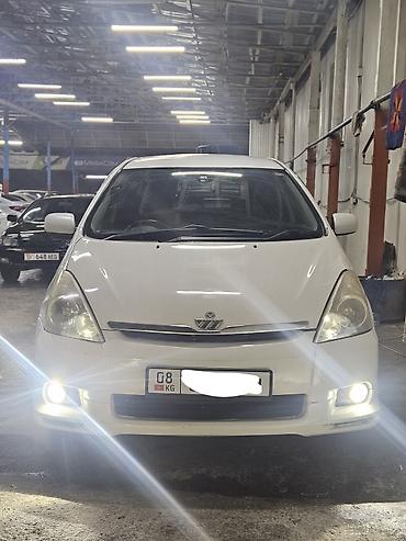 bmb e39: Toyota WISH: 2005 г., 1.8 л, Автомат, Бензин — 3