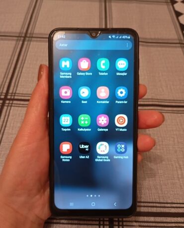 samsung i560: Samsung Galaxy A12, rəng - Qara, İki sim kartlı