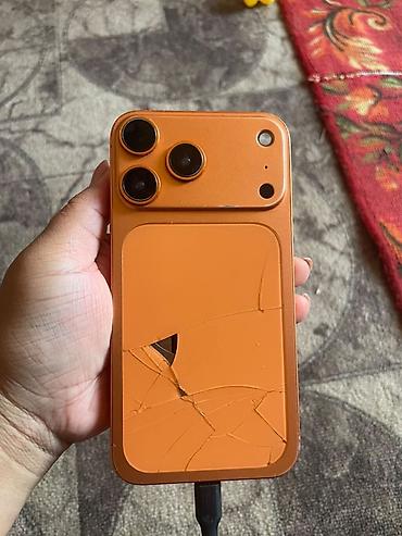 canon eos 450d: IPhone 17, Б/у, Оранжевый, Кабель — 1