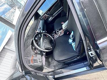 w210 обшивка: Mercedes-Benz E-Class: 2001 г., Автомат, Седан — 4
