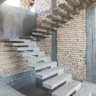 бетонный арык: Лестницы из бетона