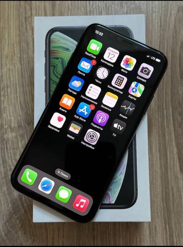 телефон карасуу: IPhone Xs, Колдонулган, 64 ГБ, Space Gray, Заряддоочу түзүлүш, Куту, 77 %