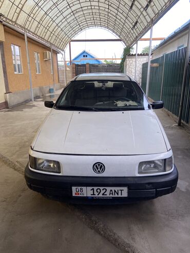 фольксваген илтис: Volkswagen Passat: 1991 г., 1.8 л, Механика, Бензин, Универсал