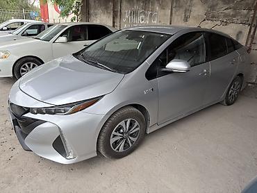 приус прайм: Toyota Prius: 2020 г., 1.8 л, Автомат, Гибрид, Хэтчбэк — 1