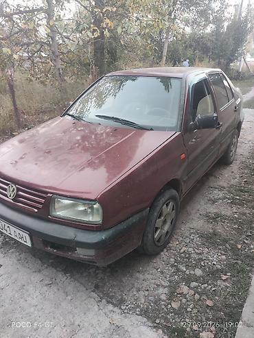 Volkswagen: Volkswagen Vento: 1993 г., Механика, Седан — 2