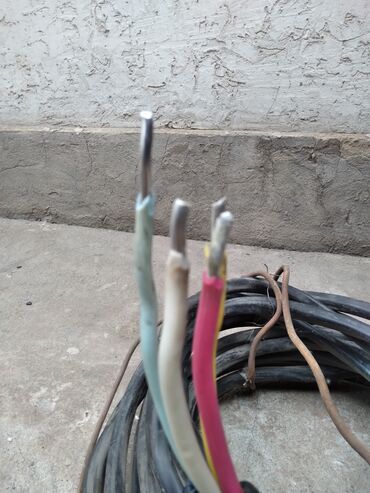 алюминиевый кабель цена: Кабели алюминиевые(СССР)
4×25=15 метр.
4×16=10 метр