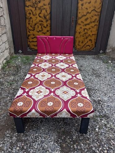 Bağ və bostan üçün digər məhsullar: Təzə çarpayılar. 1 nəfərlik çarpayılar 60manat. 2 nəfərlik taxt 110 — 1