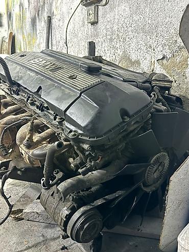 BMW M54b30 qoşa vanus
dinama,stater zbor hamsi mator üstündə satilir — 2