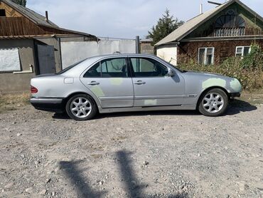 мерс грузовые: Mercedes-Benz 220: 2001 г., 2.2 л, Механика, Дизель, Седан