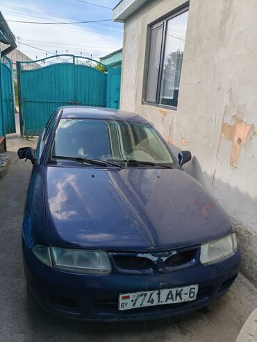 авто продается: Mitsubishi Carisma: 1997 г., 1.6 л, Механика, Бензин, Хэтчбэк