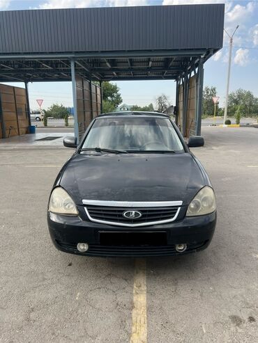 авто расрочка бишкек: ВАЗ (ЛАДА) Priora: 2011 г., 1.6 л, Механика, Бензин, Седан