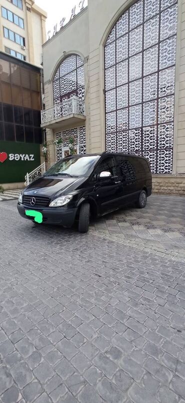 Qazanlar: Minivan, Bakı - 7 Oturacaq