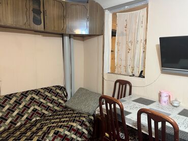 Köhnə tikili: Neftçilər metrosuna 5 dəqiqəlik məsafədə ev satılır(2 ev)1 otaq 3-ə -da lalafo.az — 16 Köhnə tikili: Neftçilər metrosuna 5 dəqiqəlik məsafədə ev satılır(2 ev)1 otaq 3-ə — 16