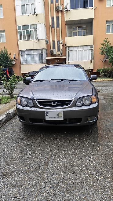 avto karavan: Kia Cerato: 1.8 l | 2002 il Sedan — 4