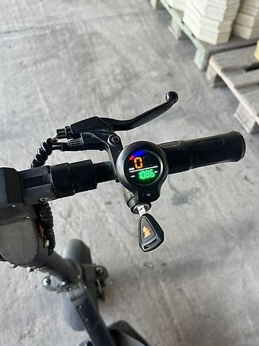 elektrik skutur: Elektrik skuter – oturacaqlı, güclü asqılı sistemli model — 5