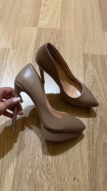 Tuflilər: Saint Laurent qadın tufliləri - Model: Klassik nasos (pump) tipli — 1