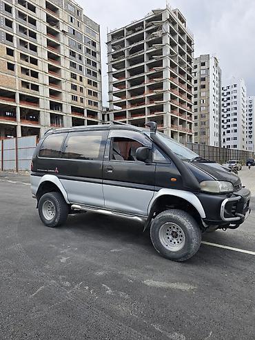 кулн: Mitsubishi Space Gear: 1994 г., 2.8 л, Автомат, Дизель, Минивэн — 2
